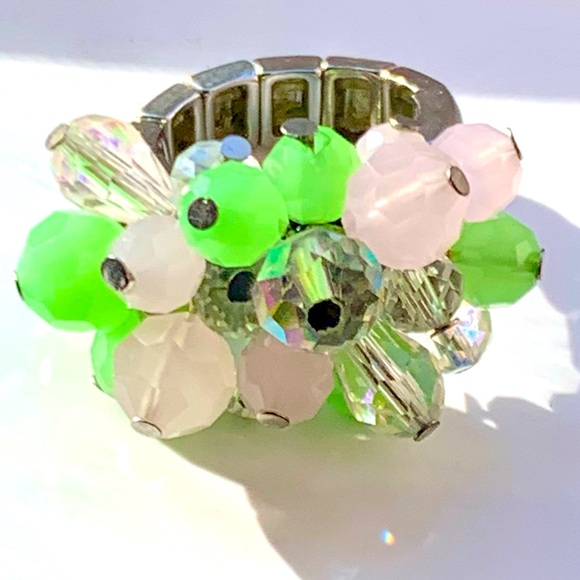 Cookie Lee Jewelry - 🌳 Genuine Crystal Green Pink & Clear Stretch Ring Silver Tone by Cookie Lee